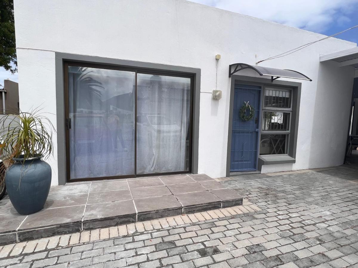 Adorable 2 Bedroom Cottage With Spacious Veranda Hermanus Exteriér fotografie